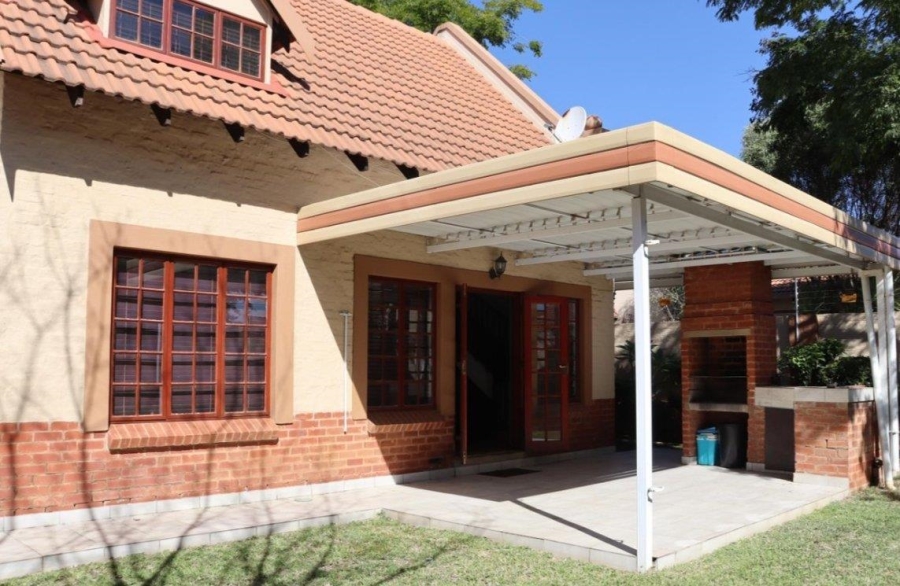 3 Bedroom Property for Sale in Equestria Gauteng