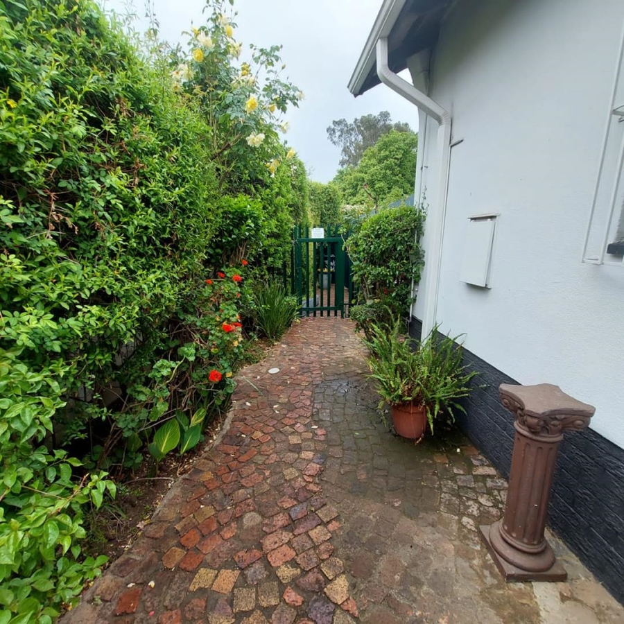 3 Bedroom Property for Sale in Brackendowns Gauteng