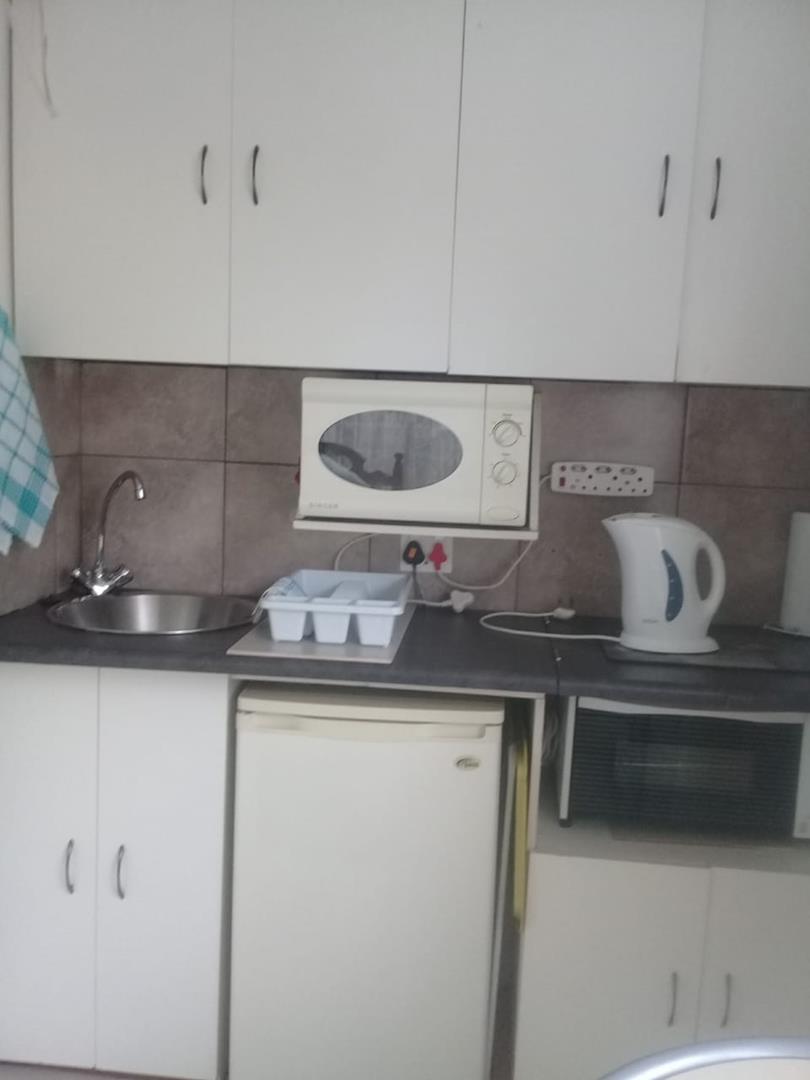 3 Bedroom Property for Sale in Brackendowns Gauteng