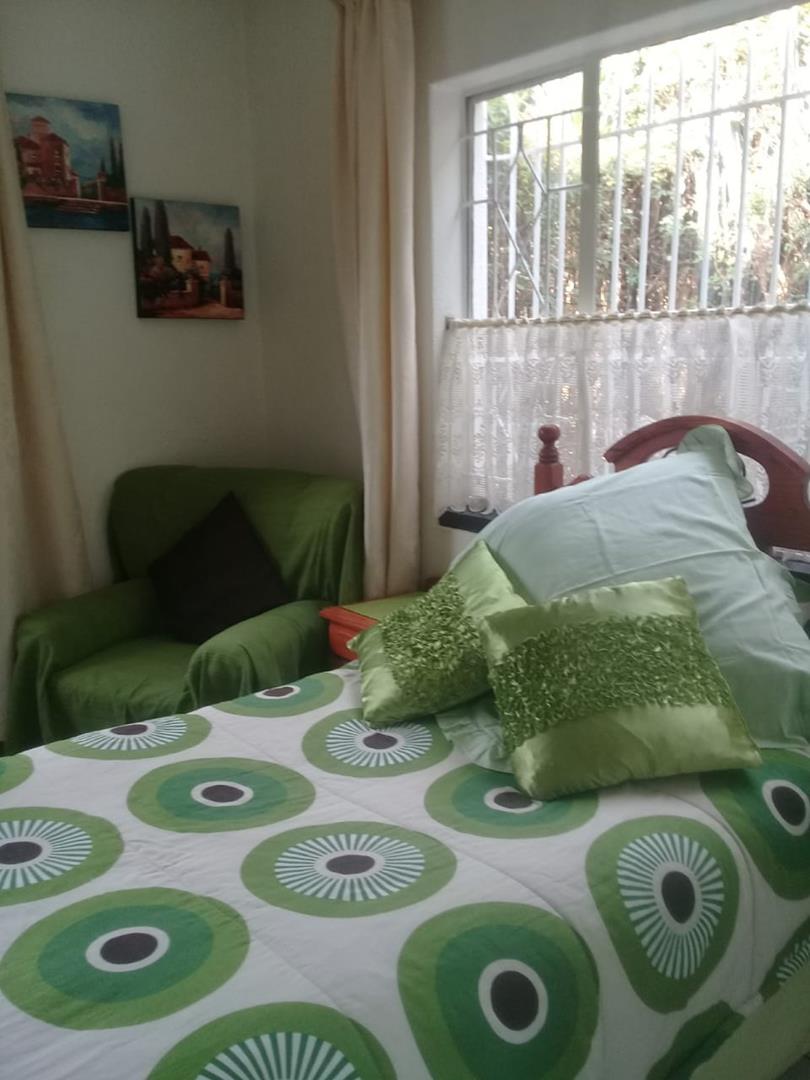 3 Bedroom Property for Sale in Brackendowns Gauteng