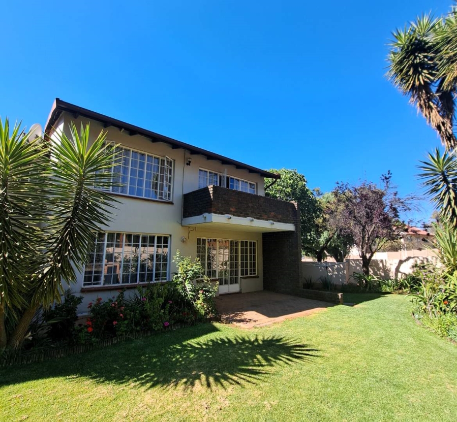 2 Bedroom Property for Sale in Northcliff Gauteng