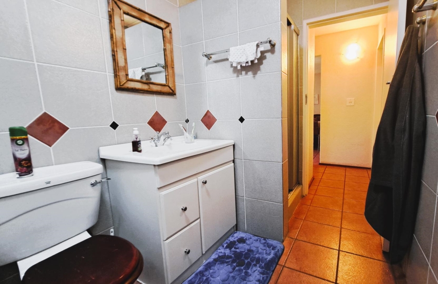 2 Bedroom Property for Sale in Northcliff Gauteng