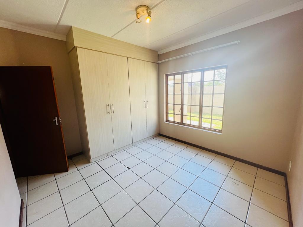 2 Bedroom Property for Sale in Heatherdale Gauteng