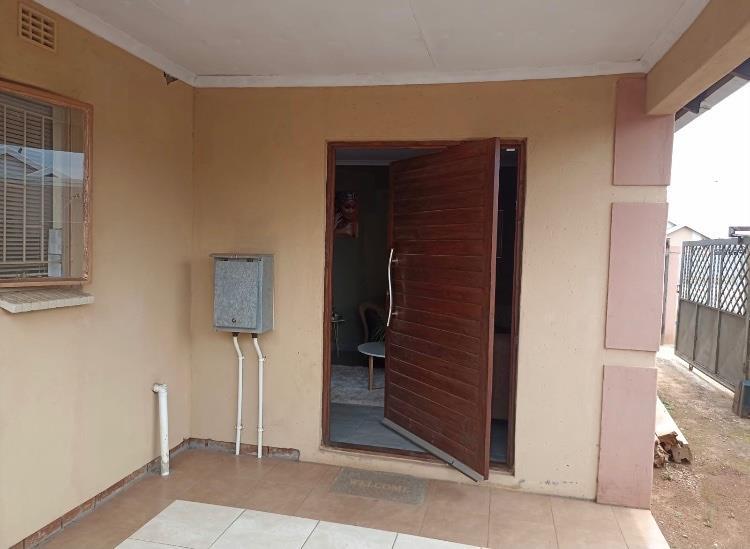 3 Bedroom Property for Sale in Sky City Gauteng