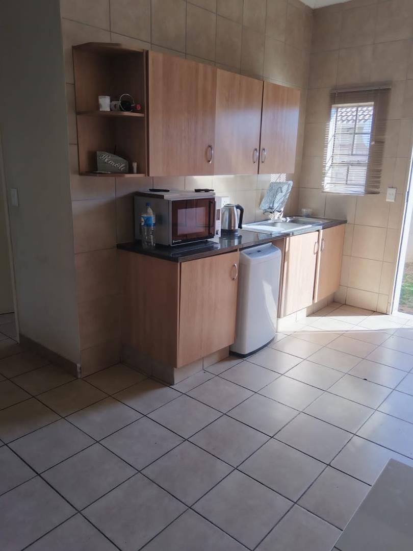 3 Bedroom Property for Sale in Thatch Hill Estate Gauteng