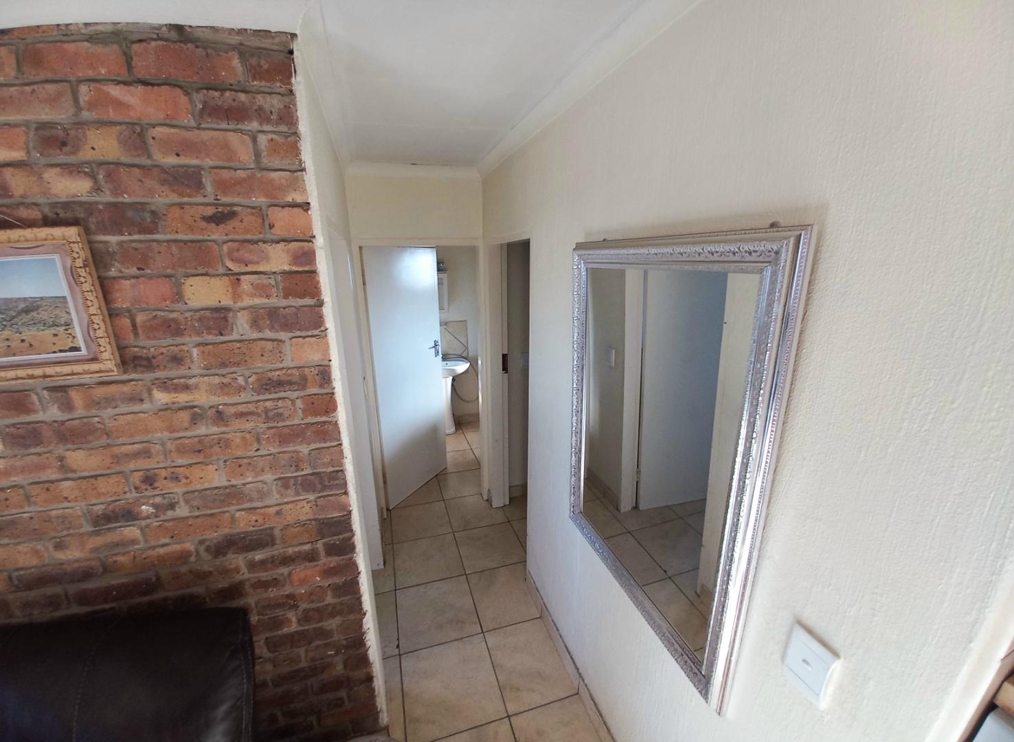 2 Bedroom Property for Sale in Pretoria West Gauteng