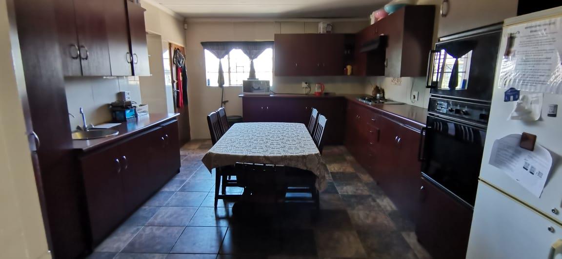 3 Bedroom Property for Sale in Mullerstuine Gauteng