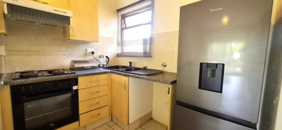 1 Bedroom Property for Sale in Pineslopes Gauteng