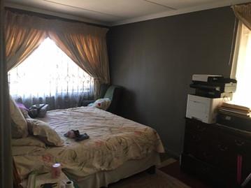 3 Bedroom Property for Sale in Orlando East Gauteng