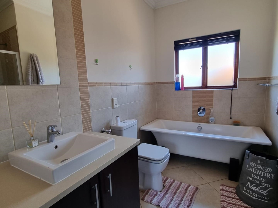 3 Bedroom Property for Sale in Carlswald North Gauteng