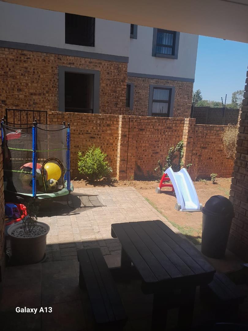 2 Bedroom Property for Sale in Benoni AH Gauteng