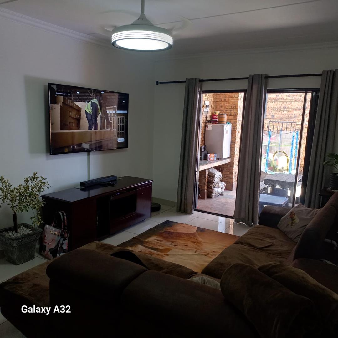 2 Bedroom Property for Sale in Benoni AH Gauteng