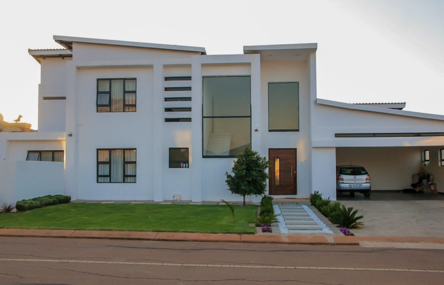 4 Bedroom Property for Sale in The Orchards Gauteng