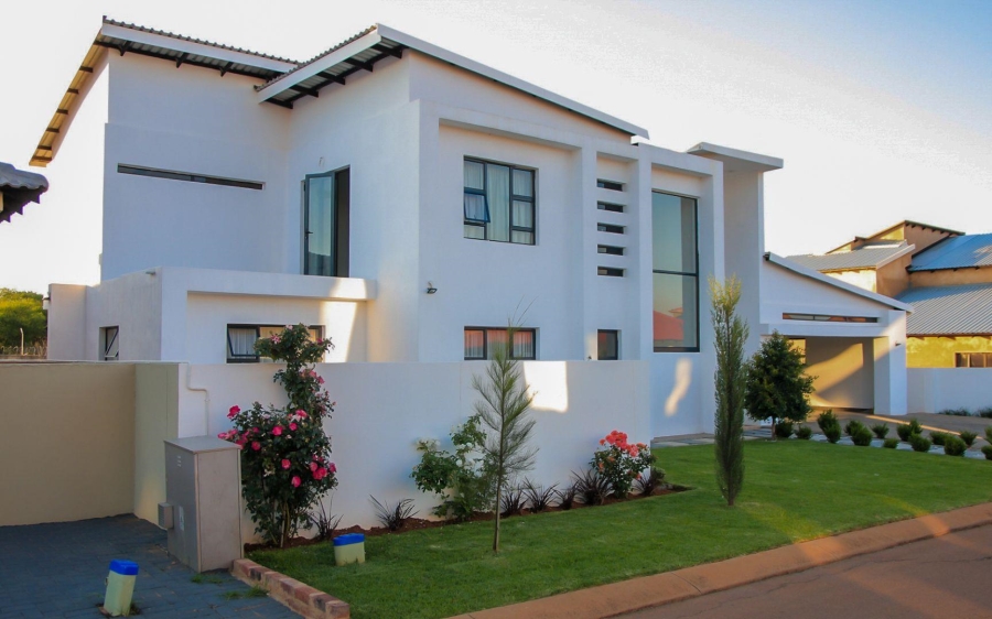 4 Bedroom Property for Sale in The Orchards Gauteng