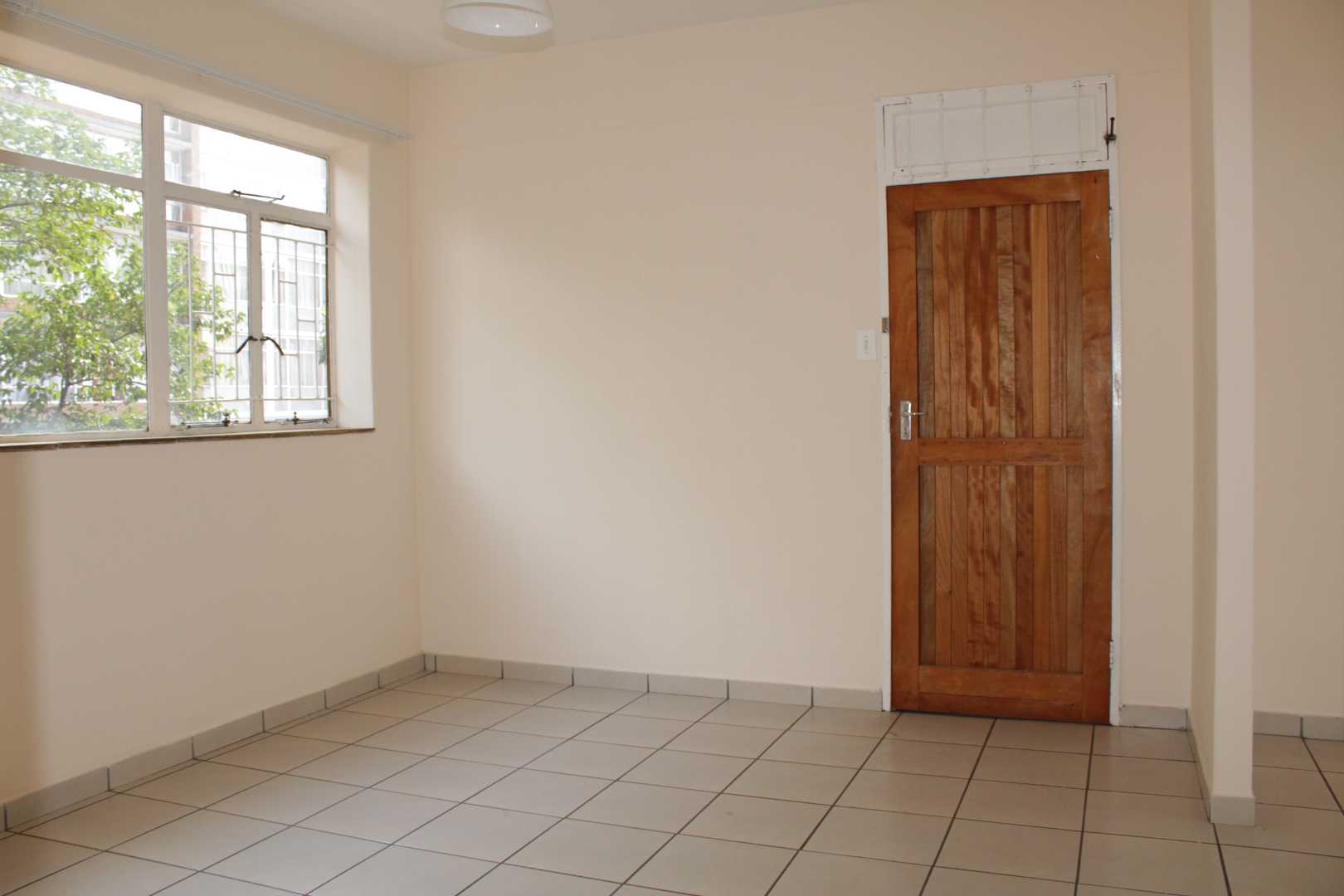 To Let 2 Bedroom Property for Rent in Sunnyside Gauteng