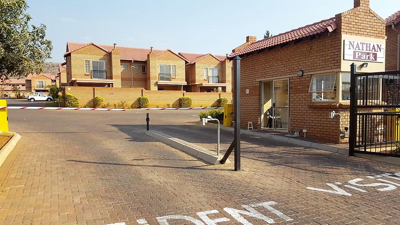 To Let 2 Bedroom Property for Rent in Montana Gauteng