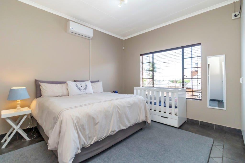 4 Bedroom Property for Sale in Honeydew Ridge Gauteng