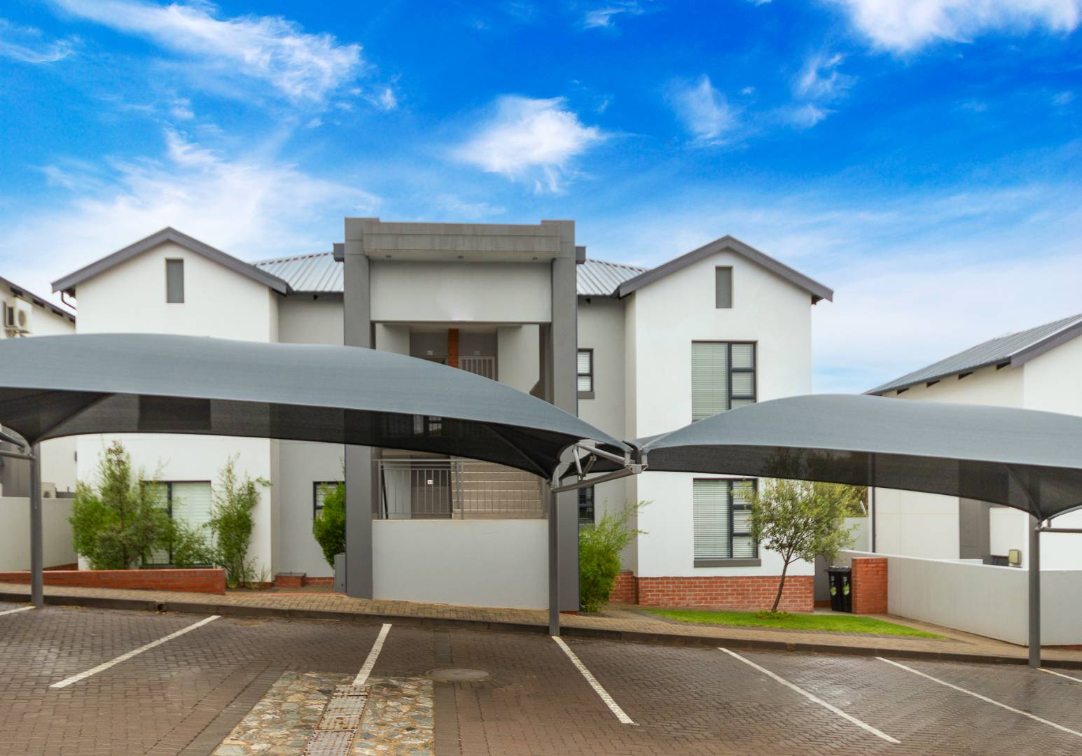 2 Bedroom Property for Sale in Broadacres Gauteng