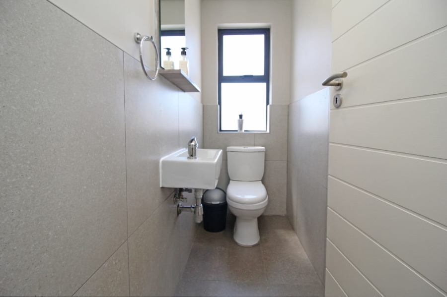 2 Bedroom Property for Sale in Montana Gauteng