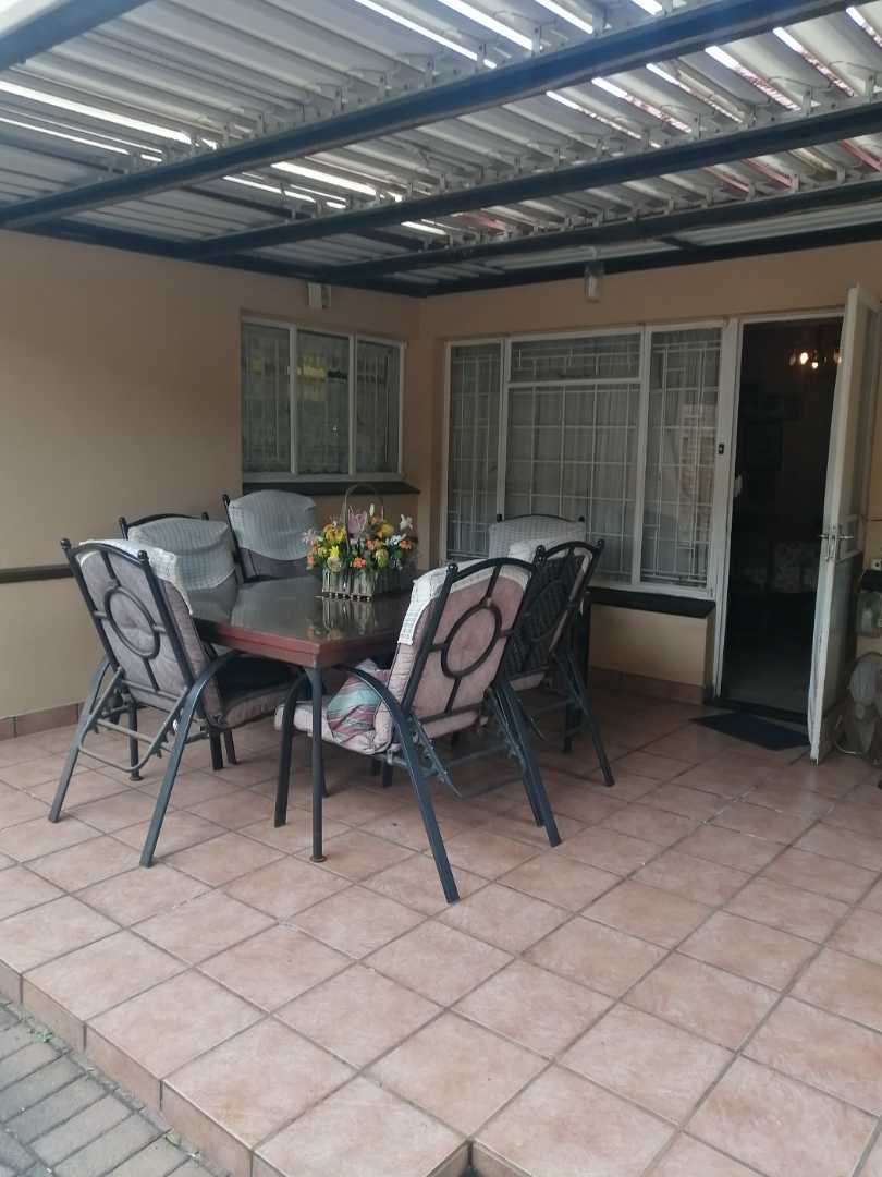 4 Bedroom Property for Sale in Lyttelton Manor Gauteng