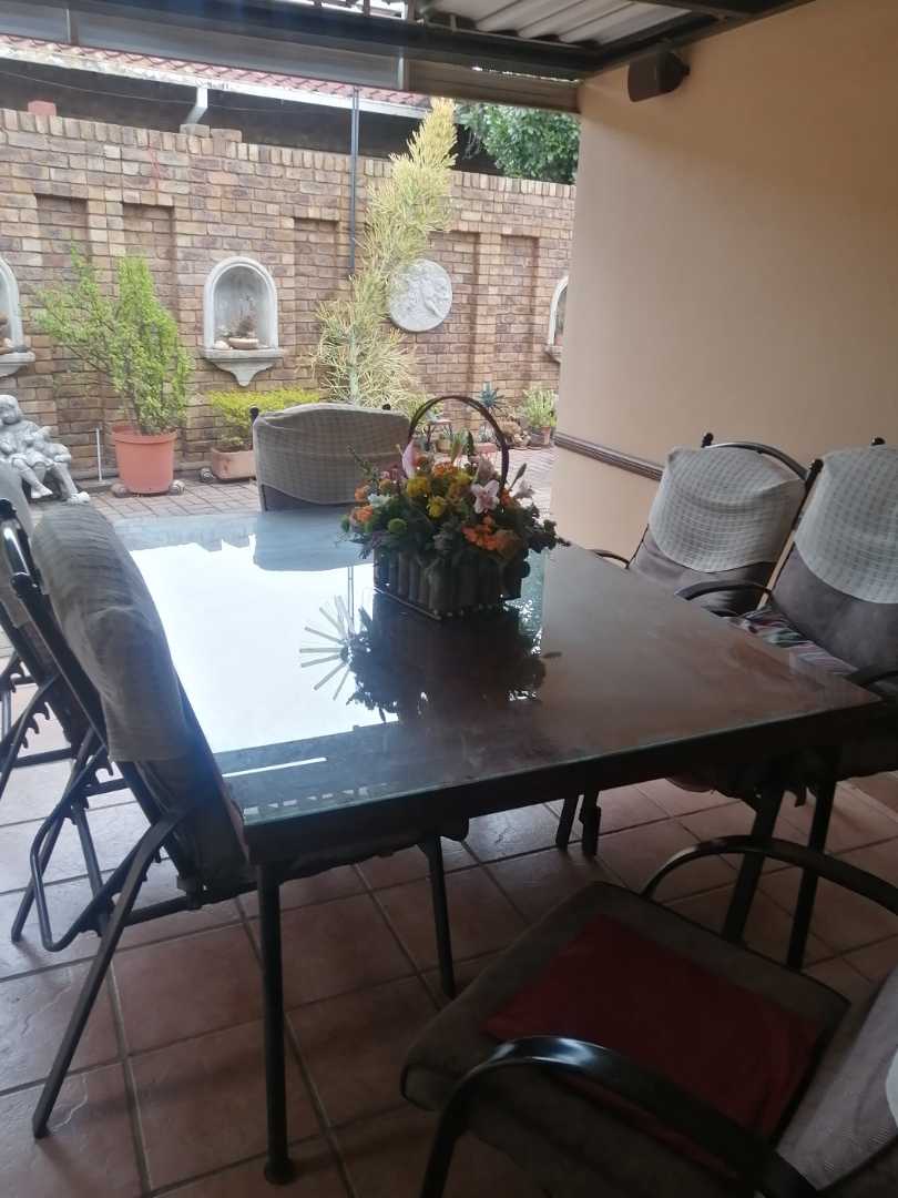 4 Bedroom Property for Sale in Lyttelton Manor Gauteng