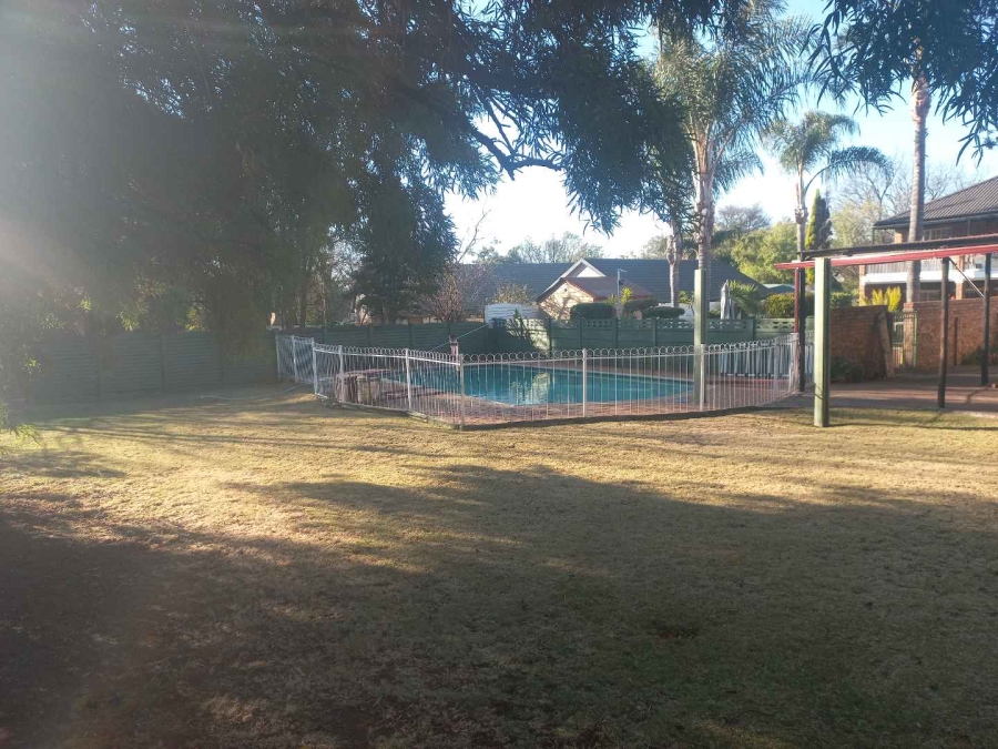 4 Bedroom Property for Sale in Lyttelton Manor Gauteng