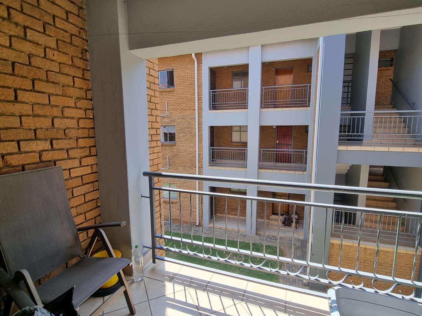 2 Bedroom Property for Sale in Vorna Valley Gauteng