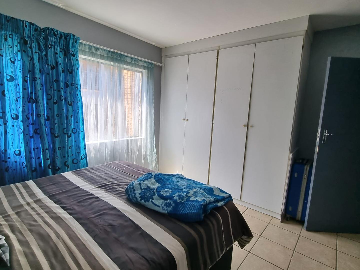 2 Bedroom Property for Sale in Vorna Valley Gauteng