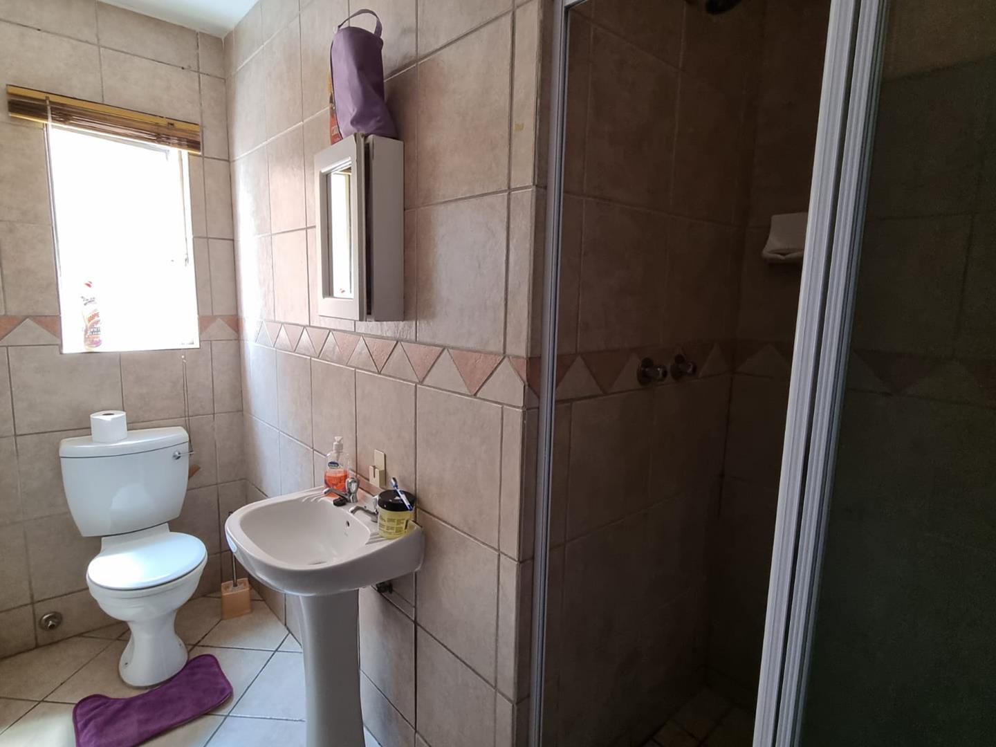 2 Bedroom Property for Sale in Vorna Valley Gauteng