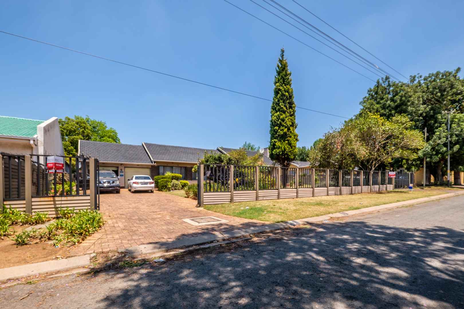 8 Bedroom Property for Sale in Tulisa Park Gauteng