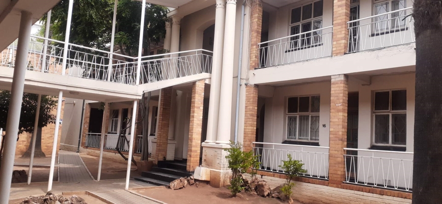 4 Bedroom Property for Sale in Sunnyside Gauteng