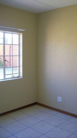 To Let 2 Bedroom Property for Rent in Garsfontein Gauteng