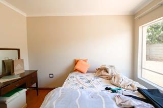 5 Bedroom Property for Sale in Suideroord Gauteng