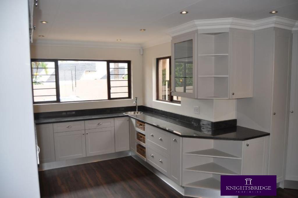To Let 4 Bedroom Property for Rent in Hurlingham Manor Gauteng