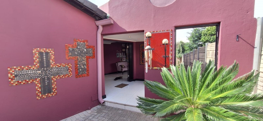 4 Bedroom Property for Sale in Elandspark Gauteng