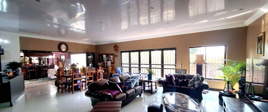 4 Bedroom Property for Sale in Elandspark Gauteng