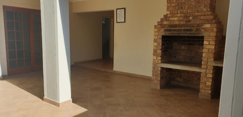 1 Bedroom Property for Sale in Boardwalk Gauteng