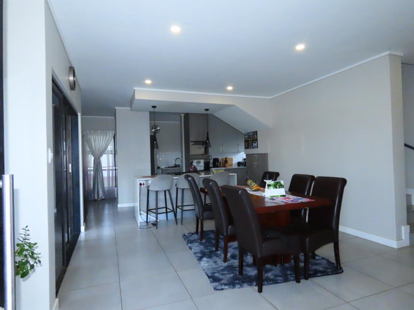 3 Bedroom Property for Sale in Maroeladal Gauteng