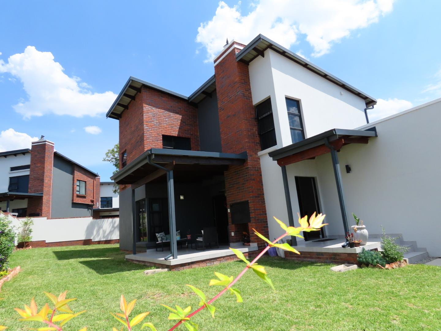 3 Bedroom Property for Sale in Maroeladal Gauteng