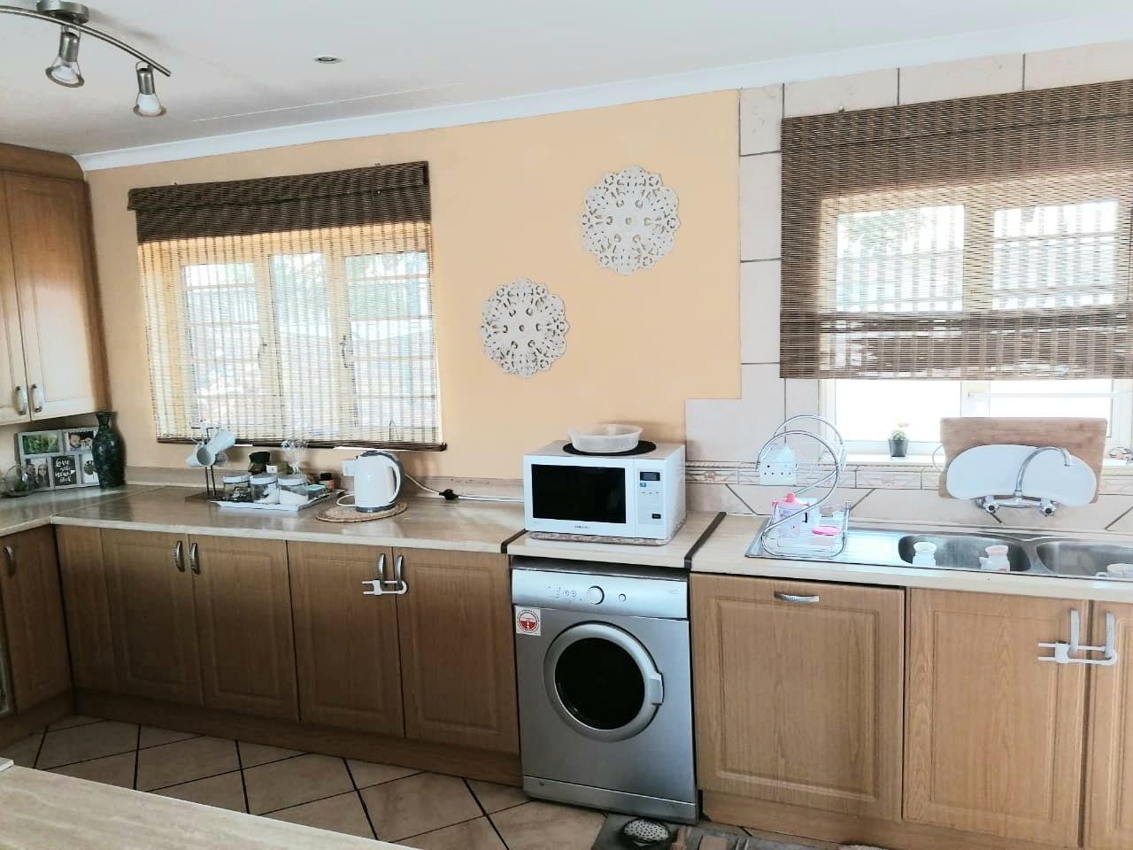 To Let 3 Bedroom Property for Rent in Doornpoort Gauteng