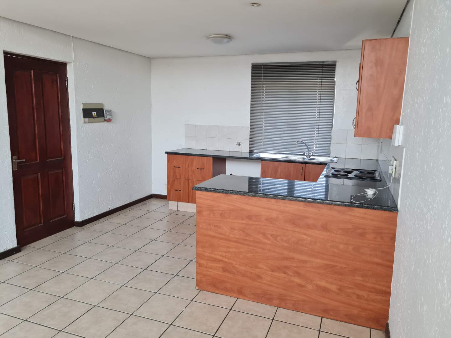 To Let 1 Bedroom Property for Rent in Cresta Gauteng