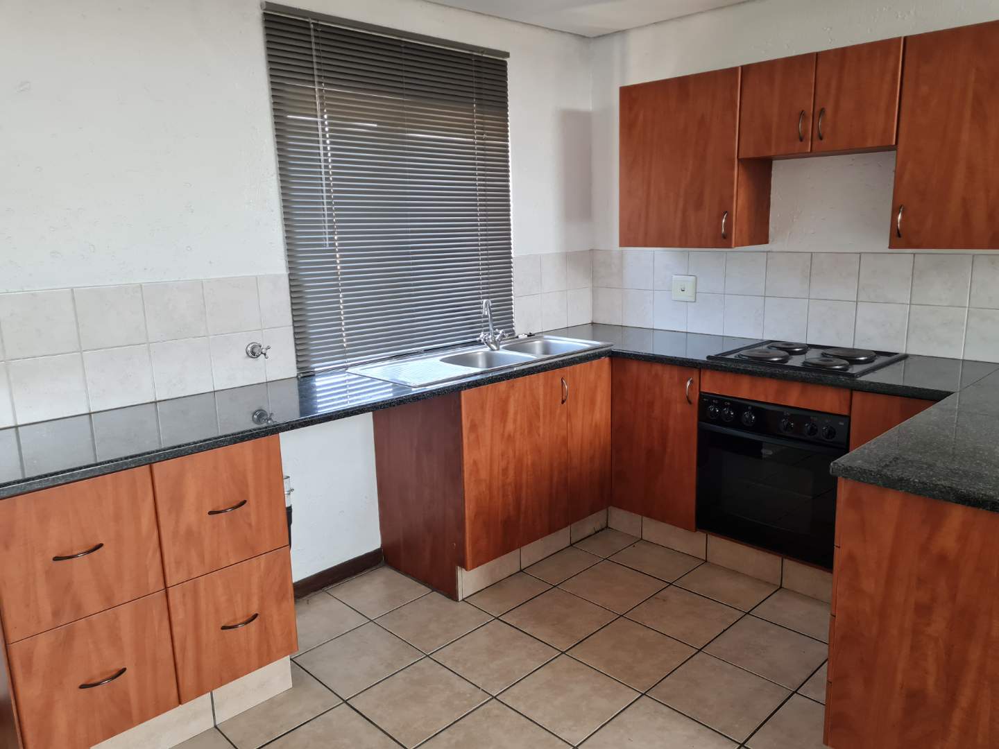 To Let 1 Bedroom Property for Rent in Cresta Gauteng