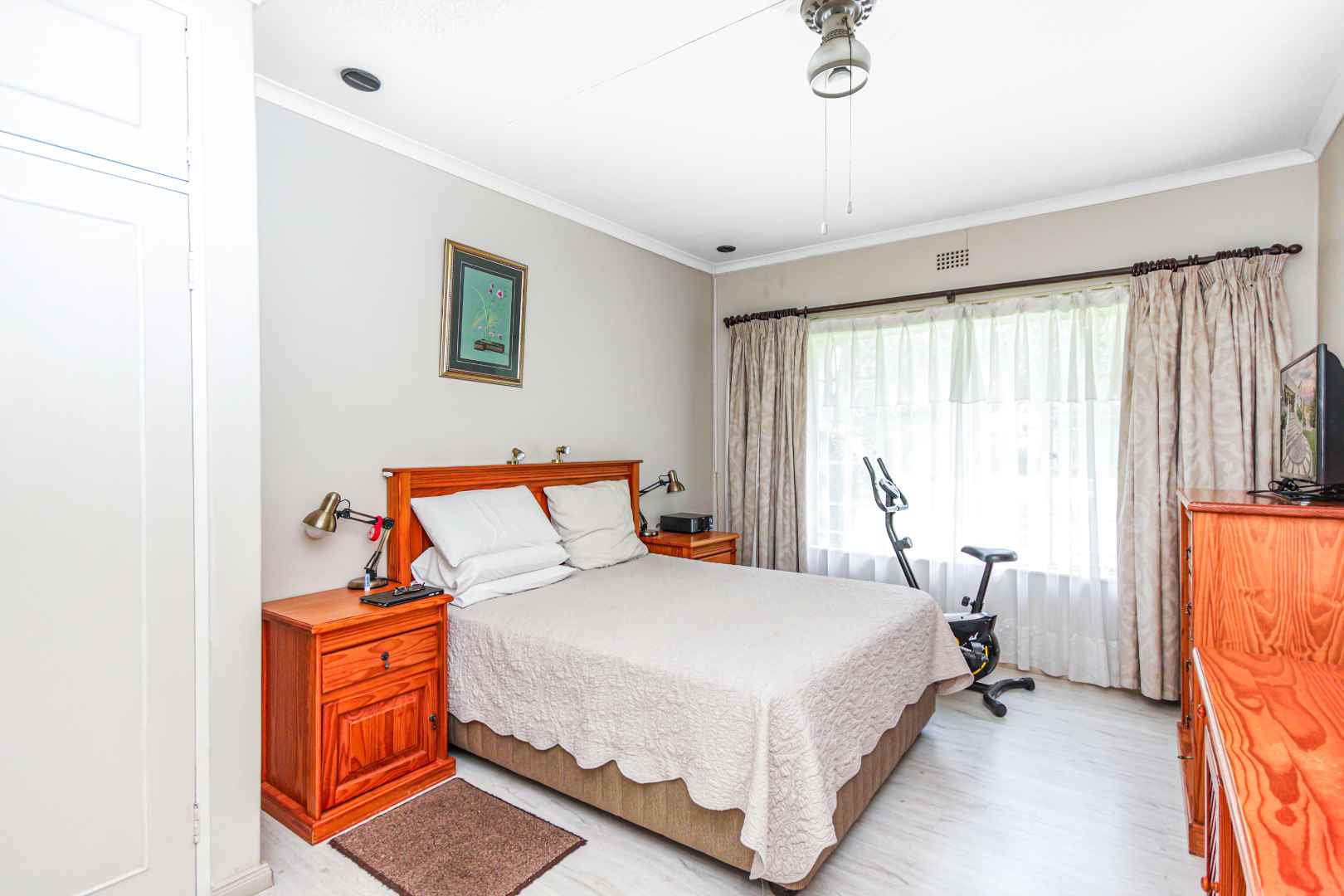 6 Bedroom Property for Sale in President Ridge Gauteng