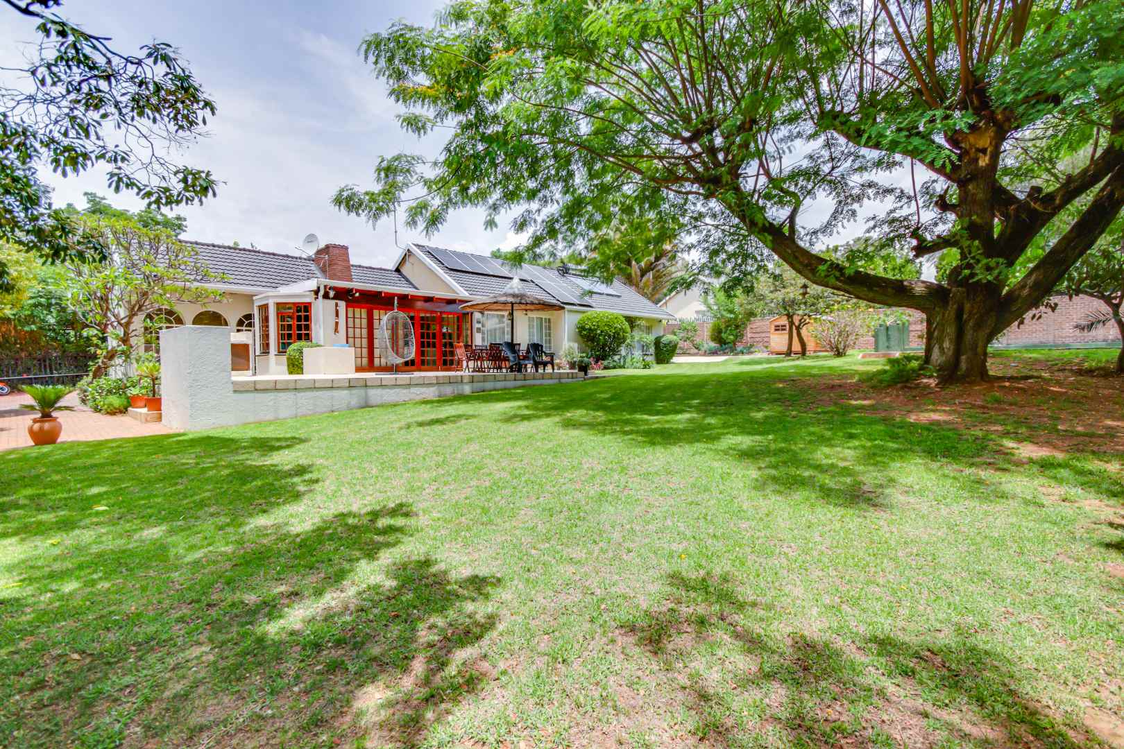 6 Bedroom Property for Sale in President Ridge Gauteng