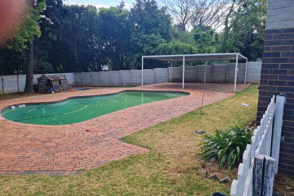 5 Bedroom Property for Sale in Bramley Gauteng