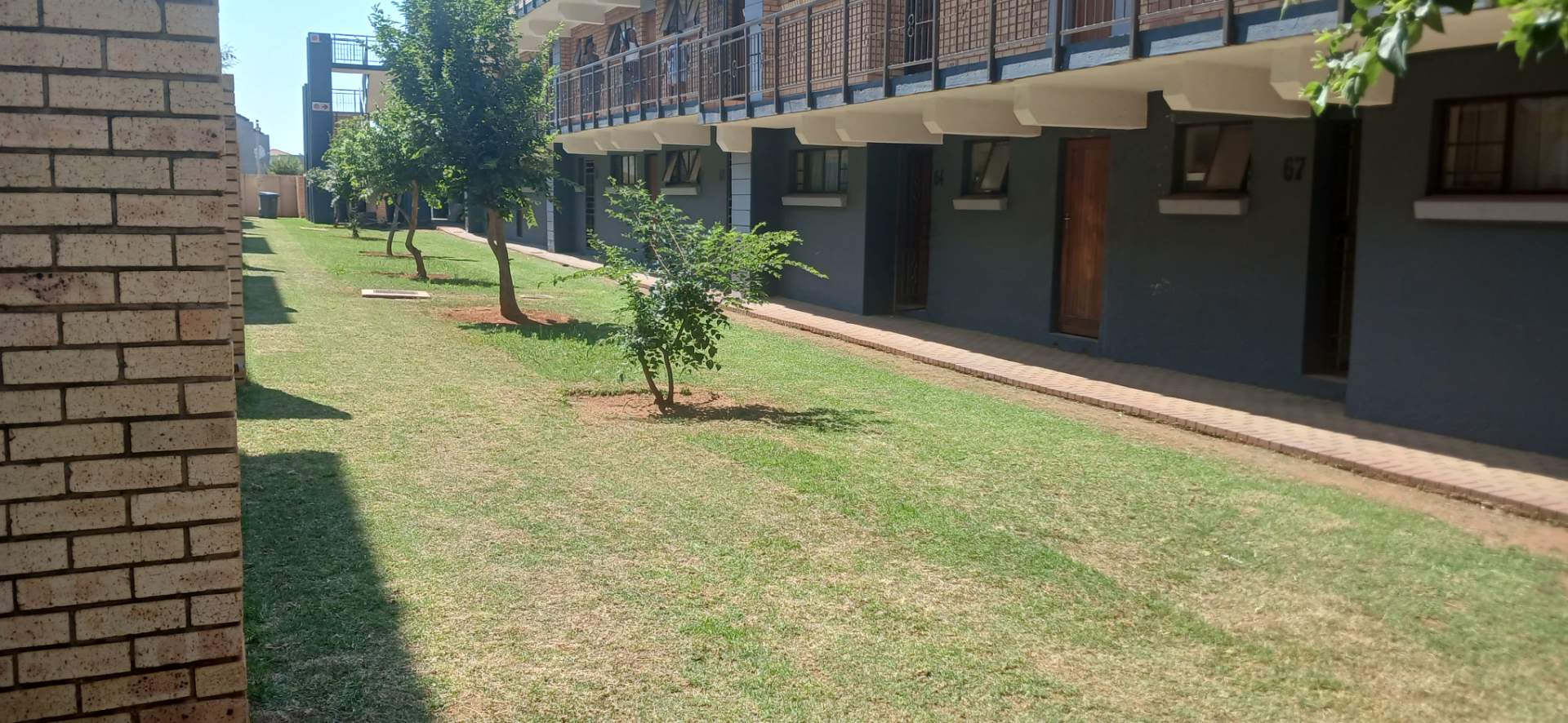 2 Bedroom Property for Sale in The Orchards Gauteng