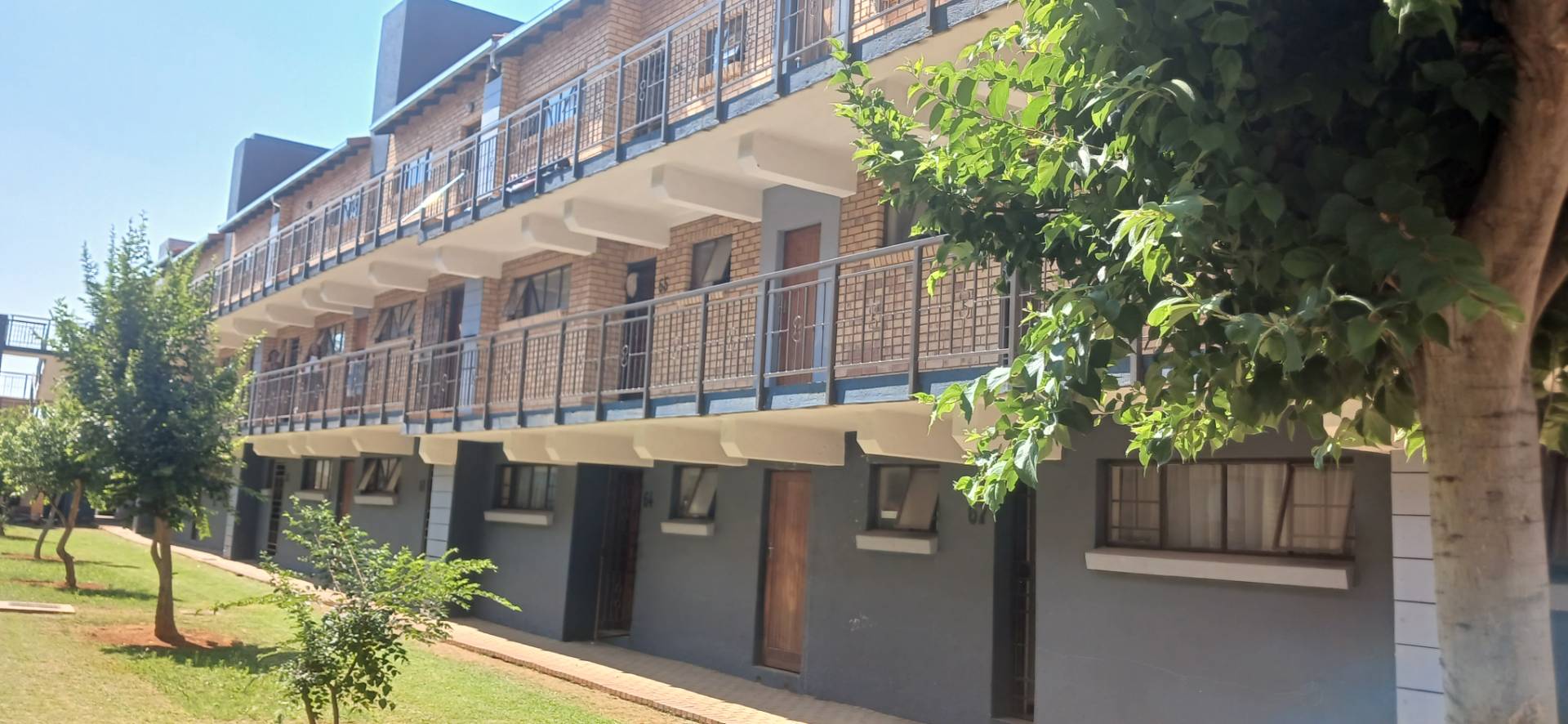 2 Bedroom Property for Sale in The Orchards Gauteng