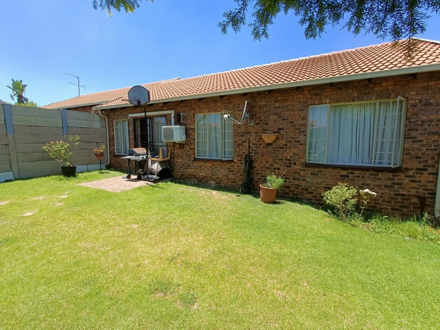 3 Bedroom Property for Sale in The Reeds Gauteng