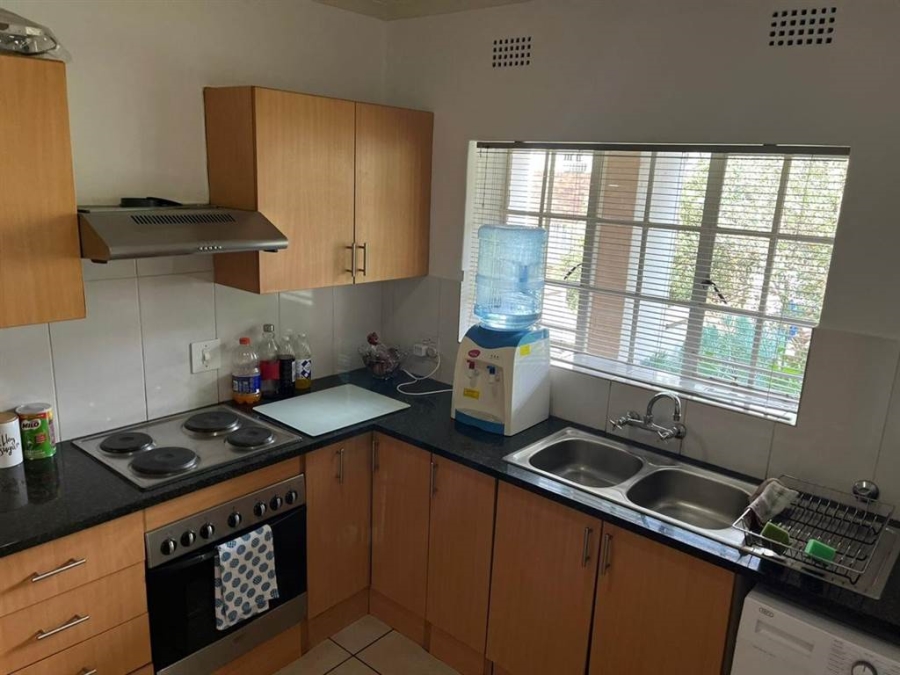 To Let 1 Bedroom Property for Rent in Sandown Gauteng