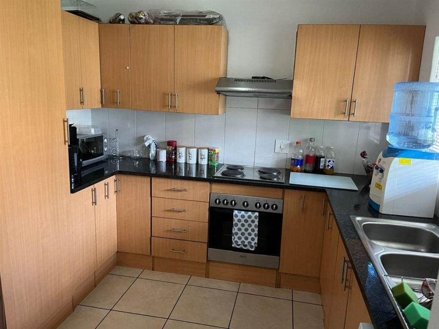 To Let 1 Bedroom Property for Rent in Sandown Gauteng